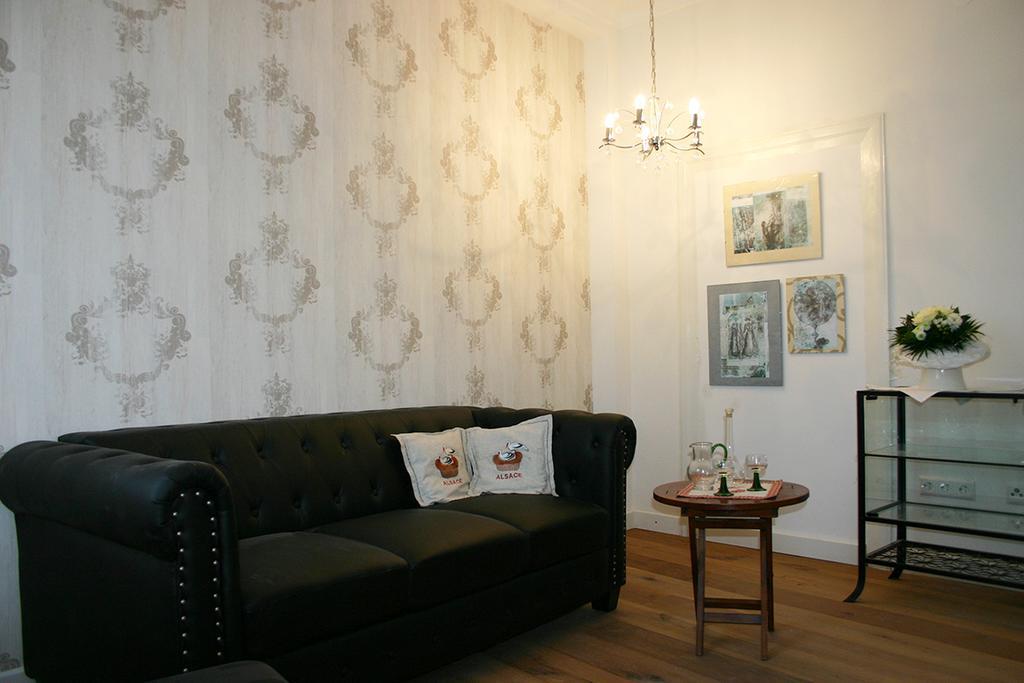 Apartment Koenigstrasse Bad Bergzabern Room photo